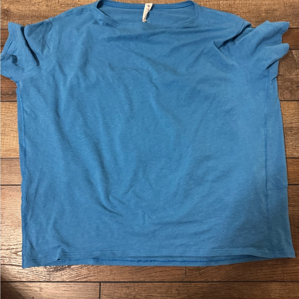 Lululemon Athletica Blue Short Sleeve Tee